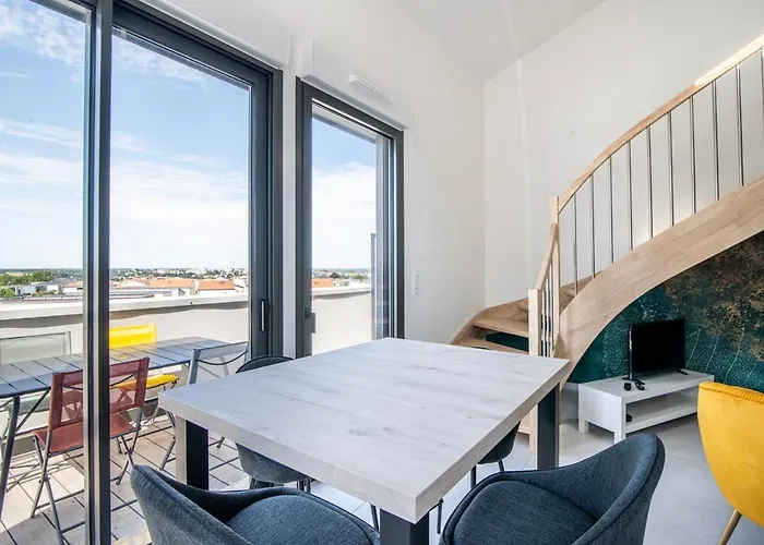 Le Jungle, Moderne Et Cozy! * Cholet